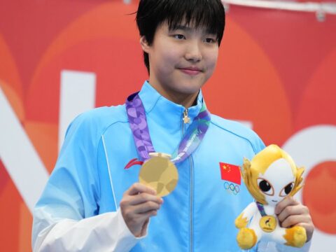 Chinese 13-year-old Yu Zidi wins second gold medal in the pool at Asian Games