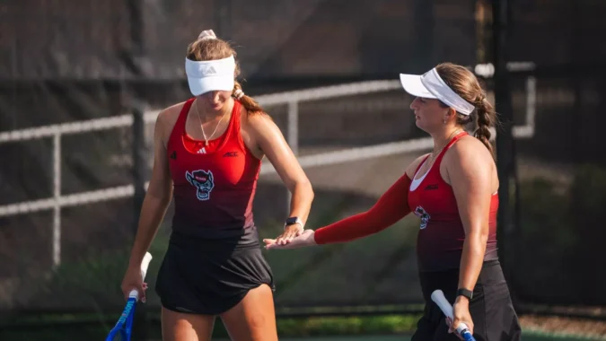 Conway and Smejkalova Move into Main Doubles Draw at ITA All-American Championships