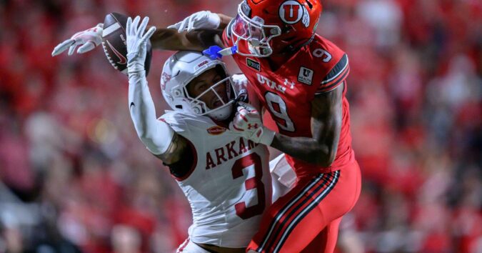 Dampier accounts for 4 touchdowns as No. 20 Utah dominates Arkansas