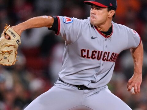 Guardians clinch a playoff spot again, edging the Red Sox 1-0 on Martínez homer