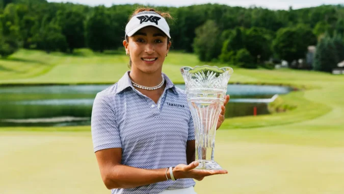Lauren Olivares Leon Earns LPGA Status