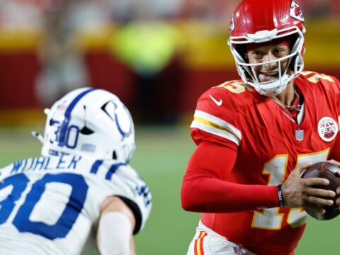 Mahomes and Walker shine, Butker hits winning 40-yarder as Chiefs beat Colts 33-30 in OT
