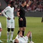 Mbappé limps off with knee injury after scoring for France against Turkey and will leave squad