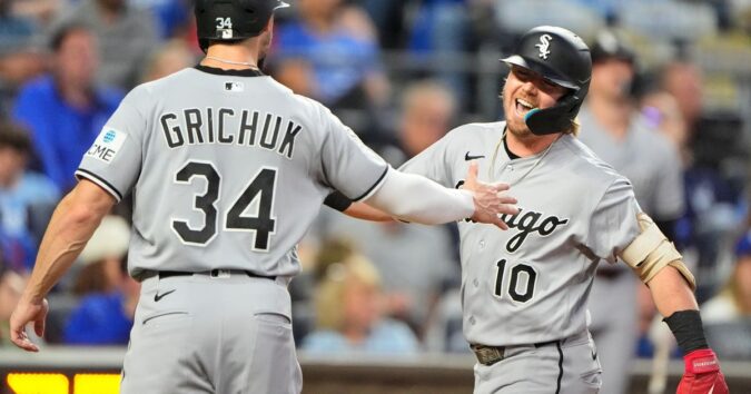Meidroth, Grichuk hit 3-run shots, White Sox beat Royals 14-11 to remain a game back in AL Central