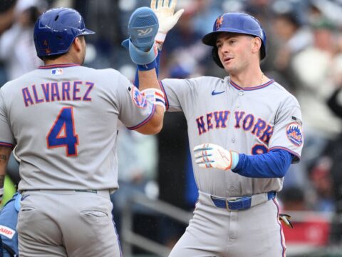 Mets beat Nationals 7-1 behind 2 homers from Mauricio and 3-run drive by Ewing Mets beat Nationals 7-1 behind 2 homers from Mauricio and 3-run drive by Ewing