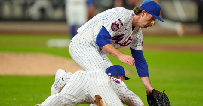 Mets’ Jared Young has concussion symptoms, CT scan negative after scary collision with Nolan McLean Mets' Jared Young has concussion symptoms, CT scan negative after scary collision with Nolan McLean