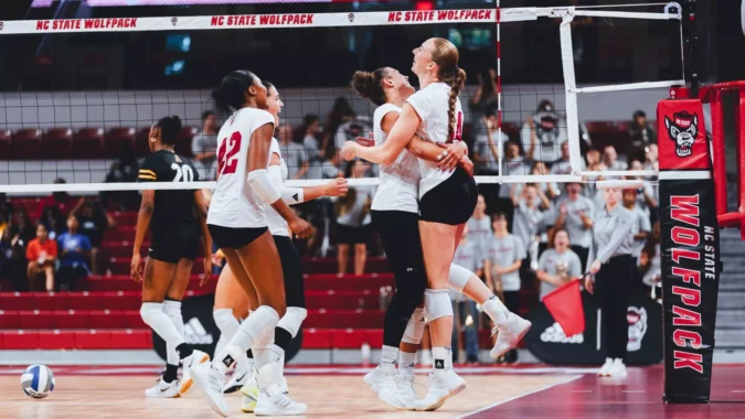 Pack Extends Winning Streak to Six with Sweep Over Mountaineers