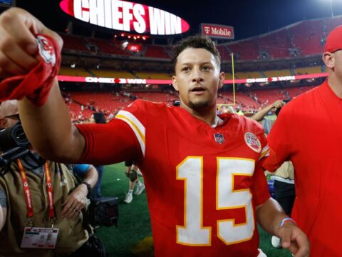 Patrick Mahomes shines on his surgically repaired knee in Chiefs' season-opening rout of Broncos