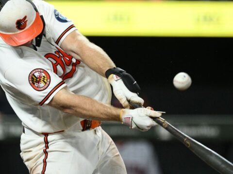 Pete Alonso receives thunderous ovations from Mets fans in return to Citi Field with Orioles