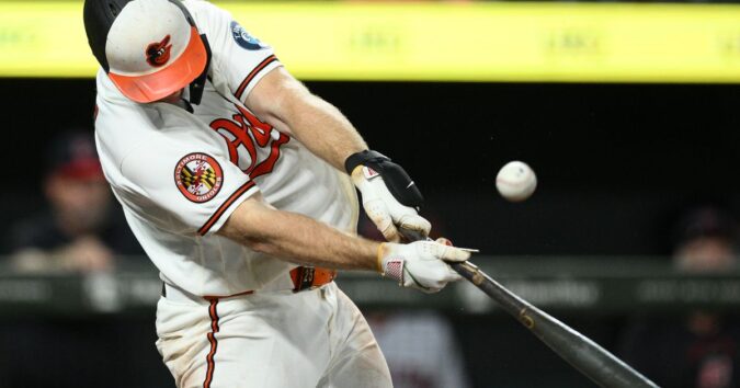 Pete Alonso receives thunderous ovations from Mets fans in return to Citi Field with Orioles