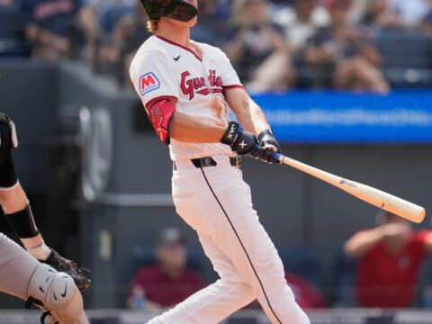 Petey Halpin's 3-run homer propels Guardians past White Sox and into 1st place in AL Central
