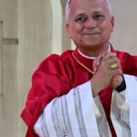 Pope Leo XIV declines to credit himself for White Sox playoff return