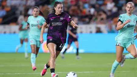 Rader Earns NWSL Rookie of the Month for Second Time
