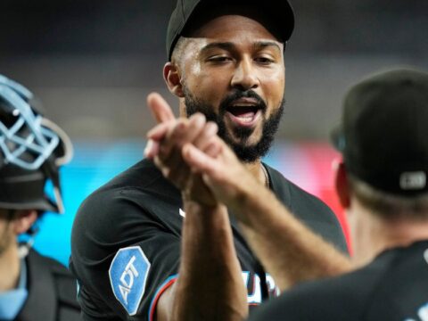 Sandy Alcantara comes out of the bullpen on 1 day of rest and earns 1st career save for Marlins