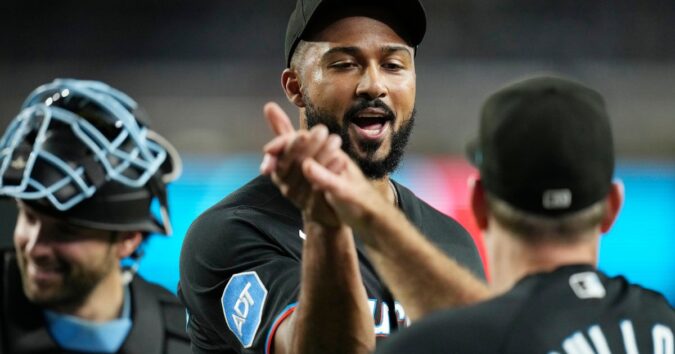 Sandy Alcantara comes out of the bullpen on 1 day of rest and earns 1st career save for Marlins