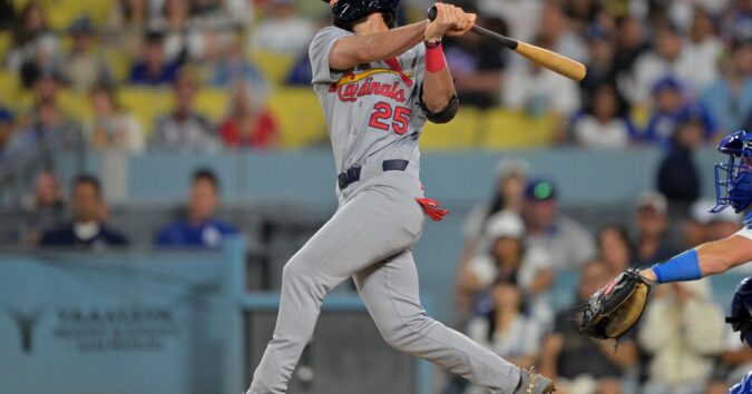Thomas Saggese leads 5-homer outburst in Cardinals' 13-8 win over Dodgers
