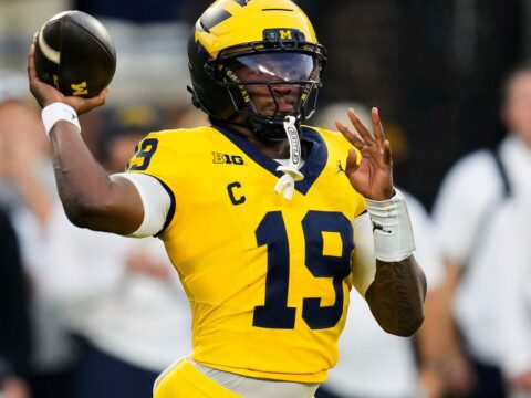 Wait just a second: No. 16 Michigan catches second-chance Hail Mary, survives scare vs WMU Wait just a second: No. 16 Michigan catches second-chance Hail Mary, survives scare vs WMU