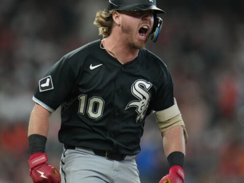 White Sox pounce early, finish sweep of Astros for first playoff series win since 2005 White Sox pounce early, finish sweep of Astros for first playoff series win since 2005