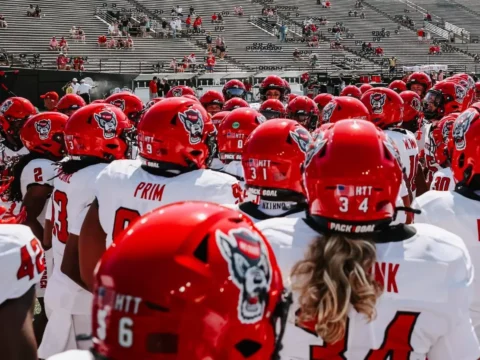 Wolfpack Falls to Vanderbilt on Last Second Touchdown Wolfpack Falls to Vanderbilt on Last Second Touchdown