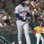 Yordan Alvarez goes deep as Astros hit 5 homers in 13-2 rout of A's to close in on AL West title