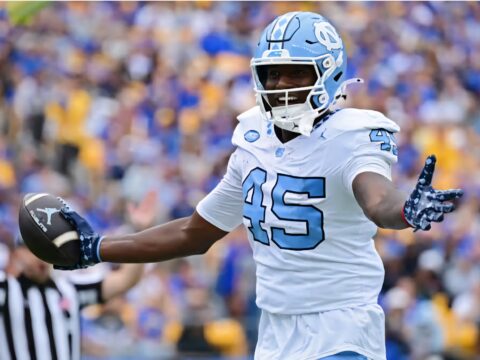 UNC upsets No. 25 Pittsburgh, 21-17 UNC upsets No. 25 Pittsburgh, 21-17