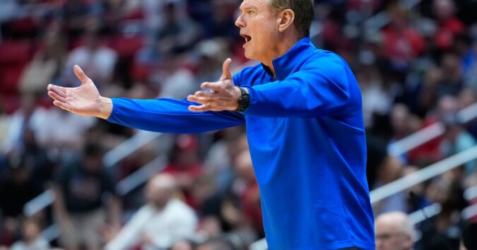 A game that won’t count, but could pay off: Duke-Kansas brings high stakes to Allen Fieldhouse