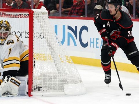Aho’s late goal helps Kochetkov improve to 8-0-0 as Hurricanes beat Bruins 2-1