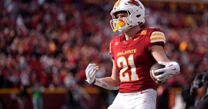 Aiden Flora accounts for 5 TDs as Iowa State outlasts West Virginia in a wild 45-42 victory