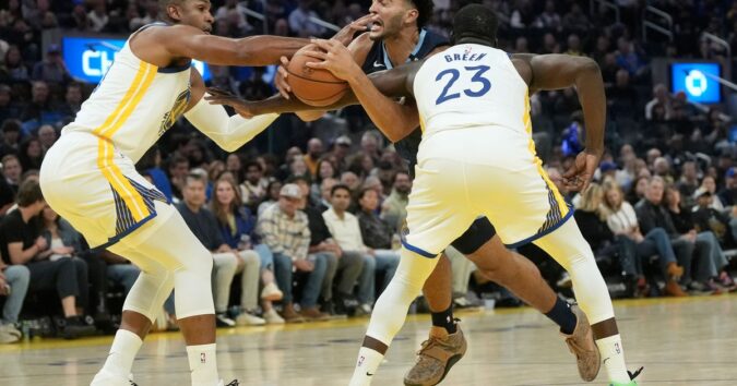 Cameron Boozer hits go-ahead jumper with 20 seconds left, Grizzlies rally to beat Warriors 111-108 Cameron Boozer hits go-ahead jumper with 20 seconds left, Grizzlies rally to beat Warriors 111-108