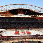 Canadiens hold off the Jets 2-1 outdoors in the NHL Heritage Classic