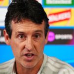 Carragher sorry for comments about Aston Villa that sparked club to say it was taking legal action