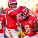 Chiefs move to 5-0 as Kenneth Walker runs for two TDs in a 22-6 win over Chargers