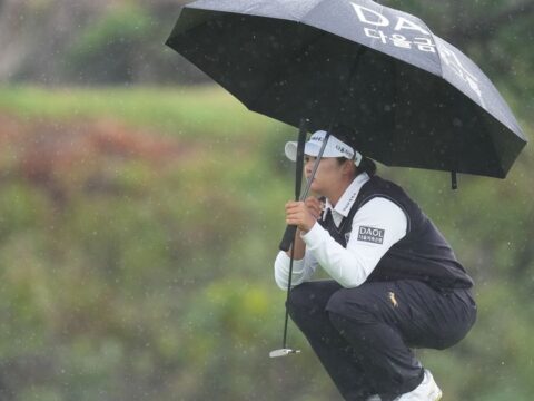 Choi has strong start at LPGA South Korea to move into a tie for 2nd place after 3 rounds