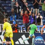 Cristian Roldan scores in the 90th minute to give the Sounders a 2-1 victory over Sporting KC