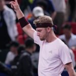 Davidovich Fokina upsets future No. 1 Zverev to reach the Shanghai Masters final