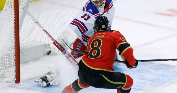 Drake Batherson has 3 goals and an assist in the Senators’ 7-4 victory over the Rangers
