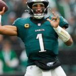Eagles are not being punished for handling of Jalen Hurts' blood clots, AP source says