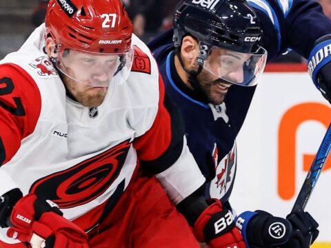 Ehlers’ power-play winner lifts Hurricanes past Jets 3-2 for 7th straight win Ehlers’ power-play winner lifts Hurricanes past Jets 3-2 for 7th straight win