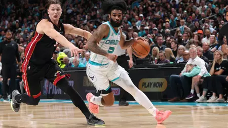 Eleven Tar Heels Dot NBA Opening Day Rosters