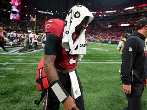 Falcons’ Michael Penix Jr. sustains rib injury in 4th quarter in OT loss to Ravens Falcons’ Michael Penix Jr. sustains rib injury in 4th quarter in OT loss to Ravens