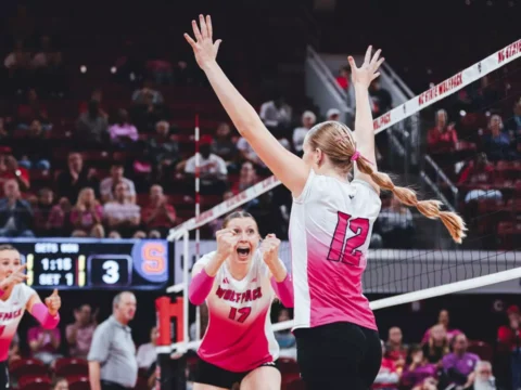 Francom and Kowren Shine as Pack Finds its Way Back into the Win Column