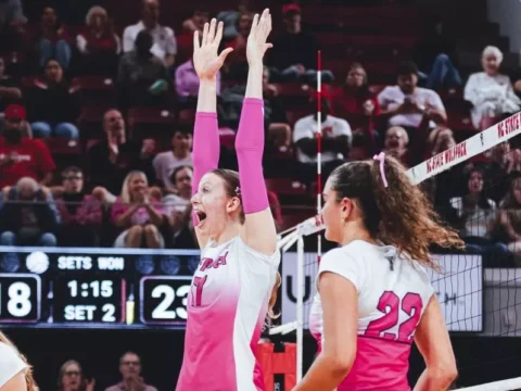 Francom Earns Defensive Player of the Week After Career Weekend