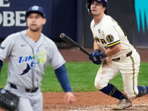Frelick, Pratt lift Brewers to 5-4 comeback win over Rays and 2-0 World Series lead