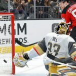 Hellebuyck stops 19 shots in 5-2 victory over Golden Knights, wins 2nd straight since joining Devils