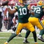 Jordan Love throws 2 touchdown passes, Packers edge Buccaneers 17-14