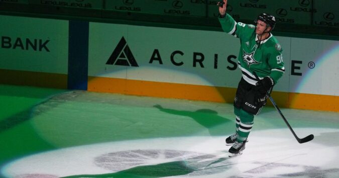 Mikko Rantanen’s overtime hat trick gives the Stars a 3-2 win over the Bruins