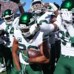 Minkah Fitzpatrick stops the Jets' NFL-record interception drought at 20 consecutive games