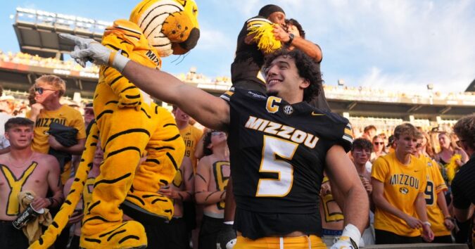 Missouri jumped Florida in AP Top 25 but some voters couldn’t get past the Gators’ win over Ole Miss