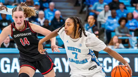 No. 12 WBB Begins Season In Paris Monday Vs. No. 21 Oklahoma