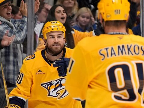 O’Reilly, Stamkos each score twice as the Predators beat the Avalanche 6-2 O’Reilly, Stamkos each score twice as the Predators beat the Avalanche 6-2